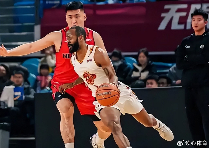 广东外援困境待解 徐昕或被回购 辽宁调整外援阵