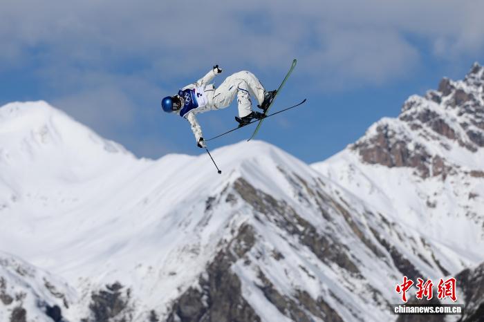 米兰冬奥会冰雪间在突破与成长中探寻更好的自