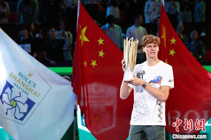 辛纳力克德约科维奇首夺上海大师赛冠军