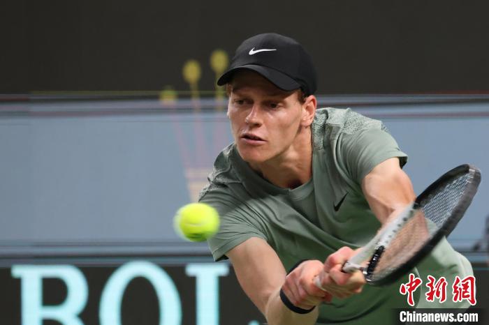 辛纳力克德约科维奇首夺上海大师赛冠军