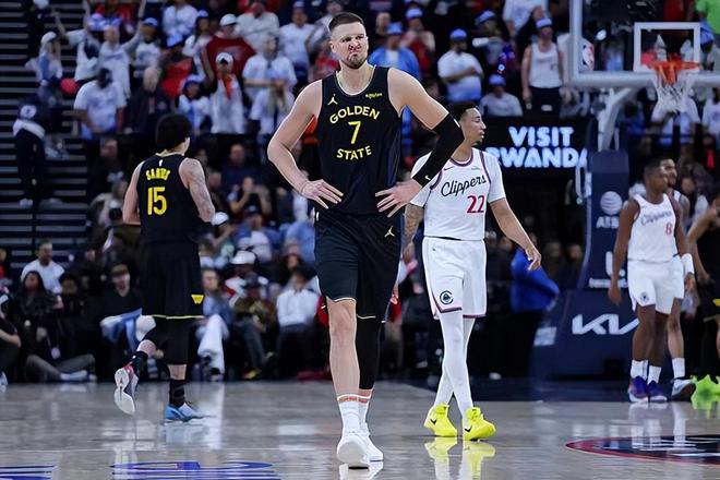 快船力克勇士终结两连败 波尔津吉斯状态低迷难